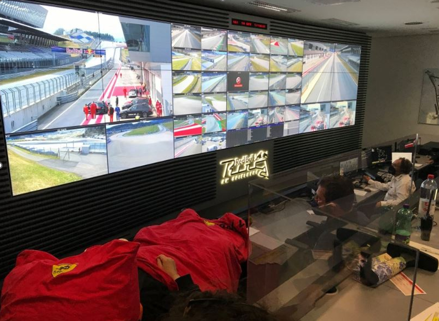 Race Control am Red Bull Ring Spielberg – Videowall mit allen Streckensektoren, von controlrooms realisiert